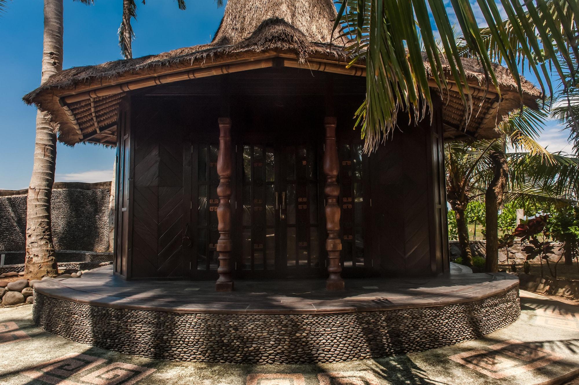Most Exotic Beachfront Villa Keong Табанан Экстерьер фото