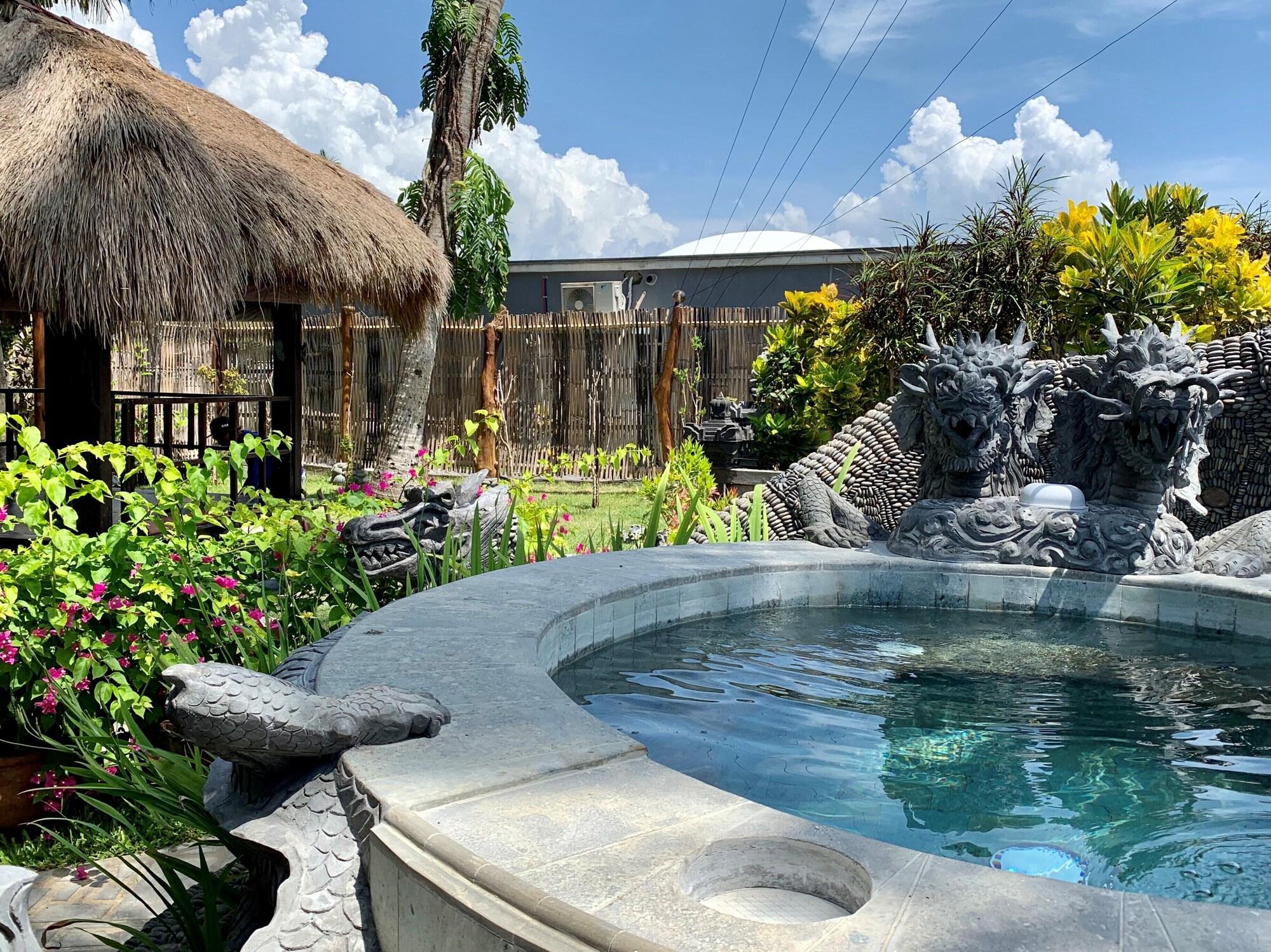Most Exotic Beachfront Villa Keong Табанан Экстерьер фото