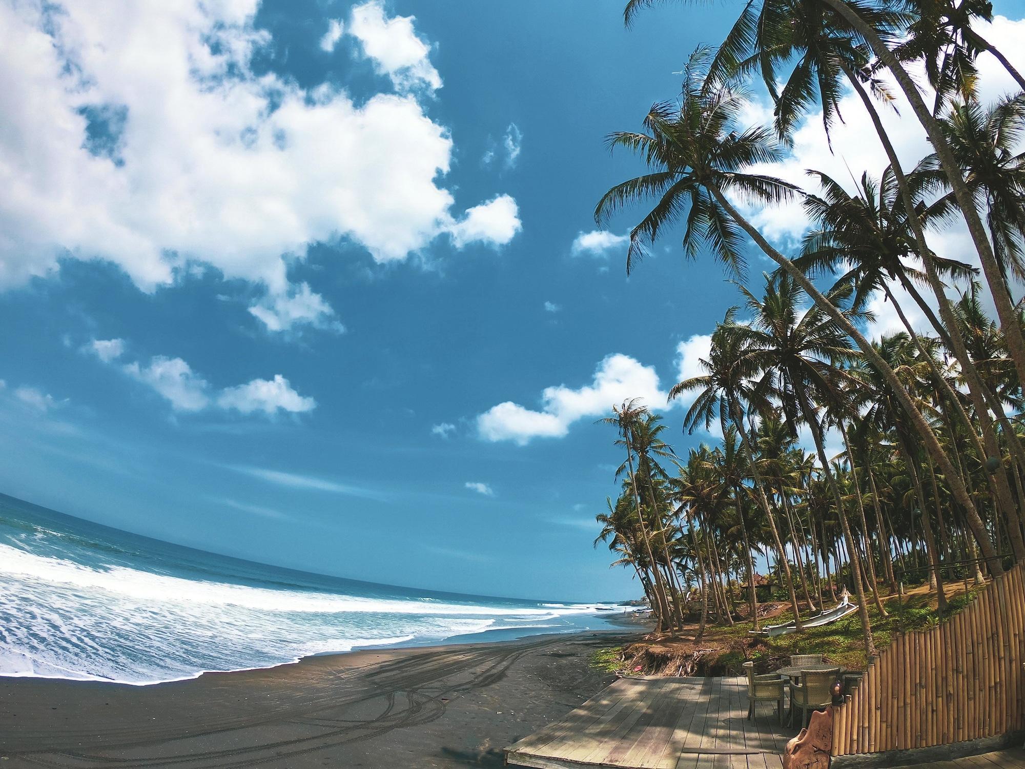 Most Exotic Beachfront Villa Keong Табанан Экстерьер фото