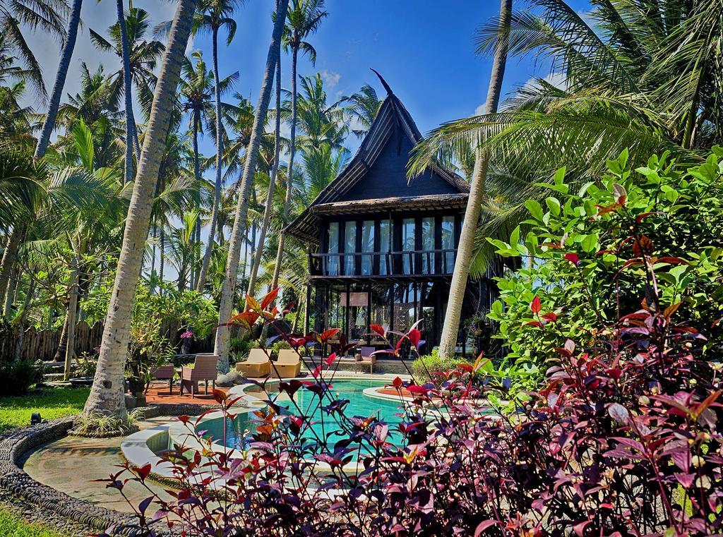 Most Exotic Beachfront Villa Keong Табанан Экстерьер фото